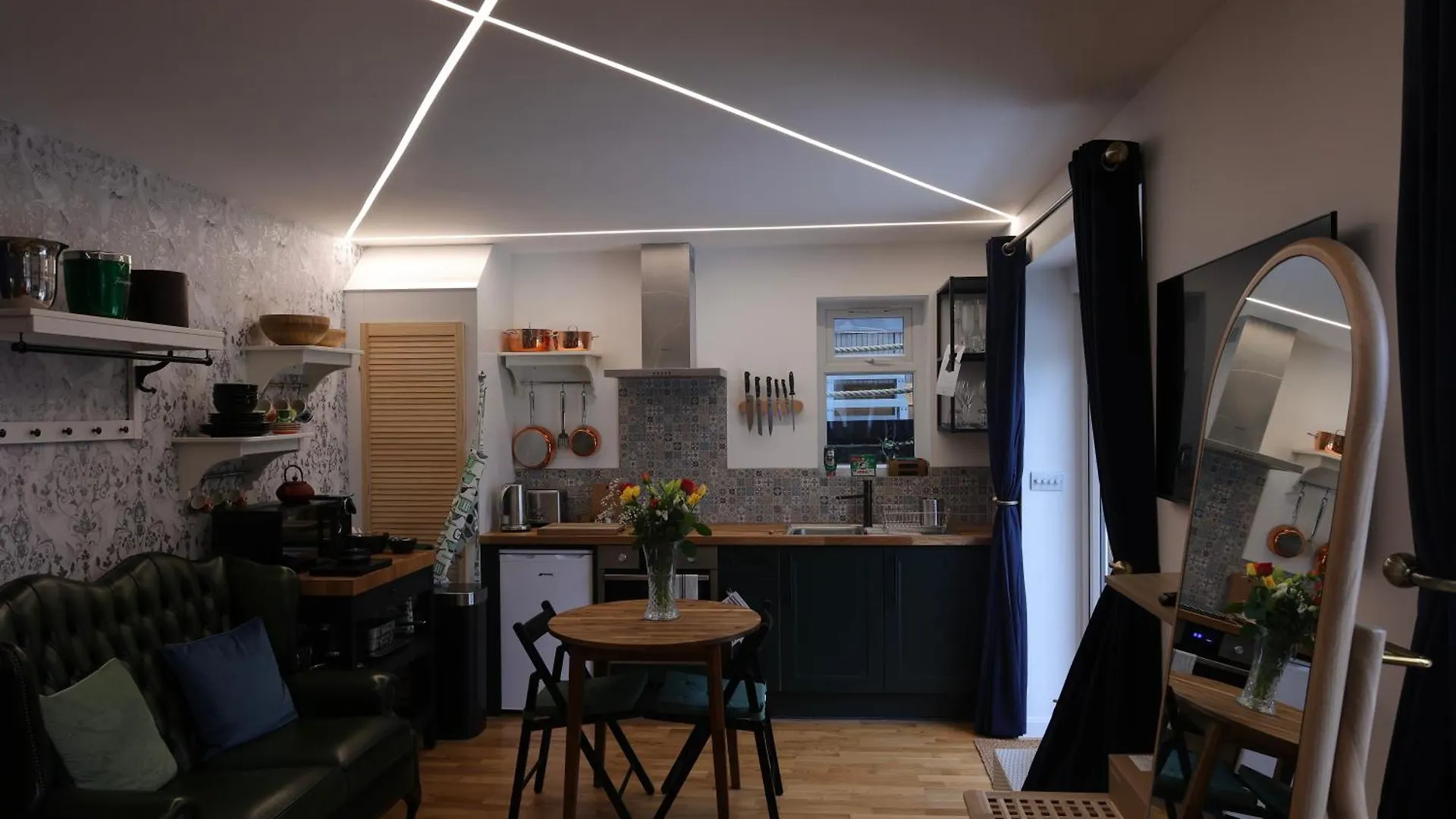 Le Chic Retreat - Bournemouth Villa Holiday home